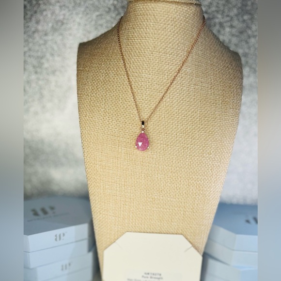 Bomb Party Lab Created Pink Ice Crystal on Rose Gold Plating Necklace New - Picture 7 of 8